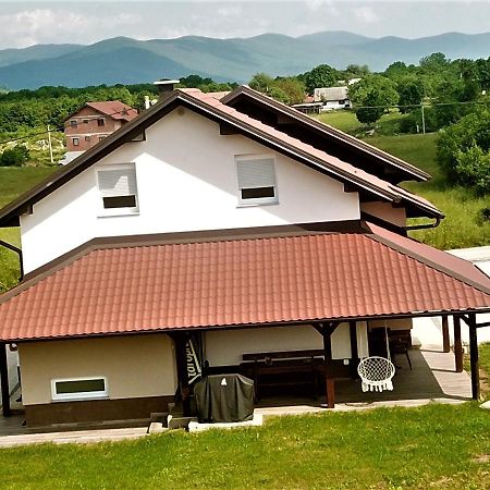 Guest House Tonka Оточац Экстерьер фото